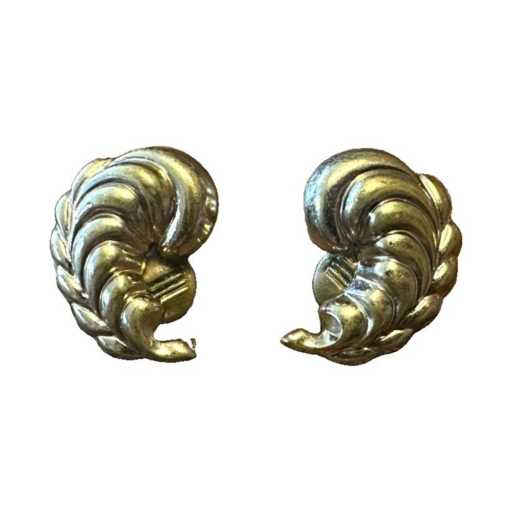 Vintage Monet Leaf Clip On Earrings Gold Tone Textured Feather Curled PATD 1955